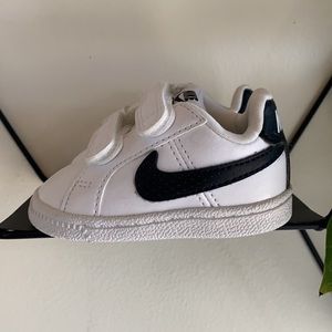 Nike Sneakers Baby/Newborn/Toddler Size 2C
